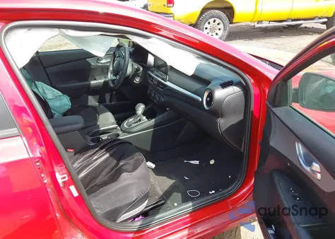 2023 Kia Forte Lxs z USA, uszkodzony, nr VIN 3KPF24AD0PE583507